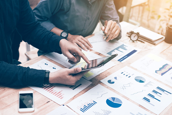 績(jī)效評(píng)估的完整周期：計(jì)劃、執(zhí)行、檢查和改進(jìn)