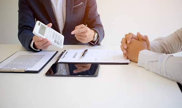 績(jī)效評(píng)估：衡量工作表現(xiàn)，激發(fā)員工潛力！