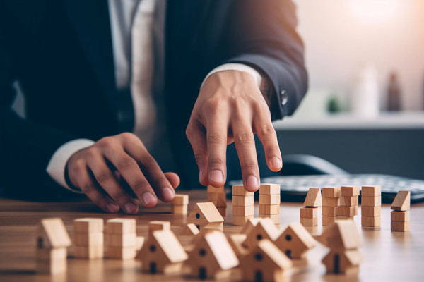 現(xiàn)代集團(tuán)管控：跨層次，跨地域，跨產(chǎn)業(yè)的視角