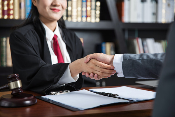 如何建立完善的法務(wù)管理體系防范集團(tuán)風(fēng)險(xiǎn)糾紛？