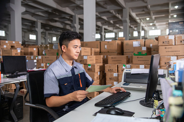 物流與供應(yīng)鏈管理：一體化運(yùn)作，降低成本