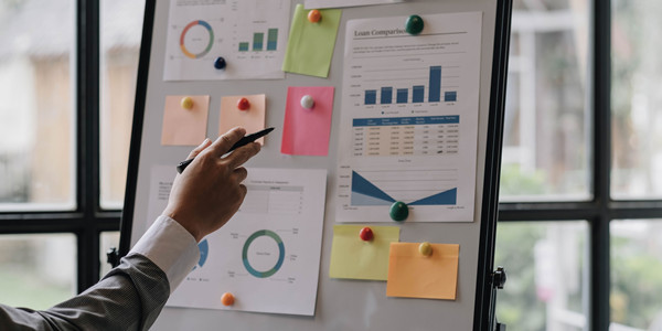 集團(tuán)管控：從分散到集中，打造高效協(xié)同的管控模式