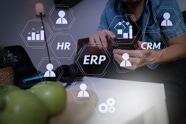 跨地域、跨行業(yè)集團(tuán)管控挑戰(zhàn)與解決方案