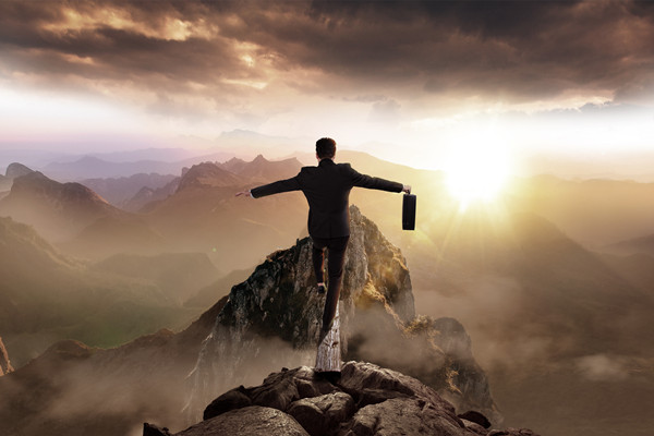 集團(tuán)管控：建立風(fēng)險(xiǎn)防范機(jī)制，確保企業(yè)穩(wěn)健發(fā)展