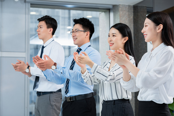 目標(biāo)設(shè)定與追蹤：明確目標(biāo)，確?？冃н_成