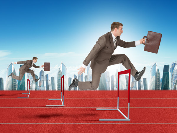 人才引進與培養(yǎng)：打造高效人才隊伍，提升企業(yè)競爭力