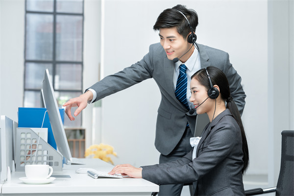 質(zhì)量導(dǎo)向的績(jī)效管理：關(guān)注質(zhì)量，提升產(chǎn)品和服務(wù)水平