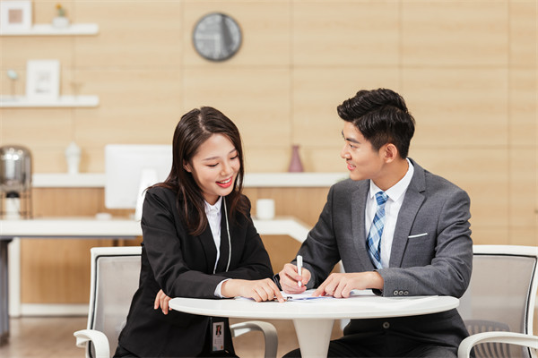 人力資源規(guī)劃：預測需求，制定合理的人才戰(zhàn)略