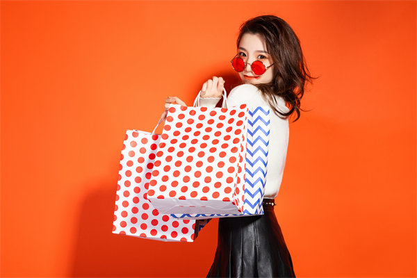 打造卓越品牌，創(chuàng)新營(yíng)銷策略，引領(lǐng)市場(chǎng)新潮流