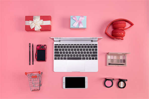 創(chuàng)新企業(yè)管理模式，引領(lǐng)行業(yè)變革，塑造品牌力量