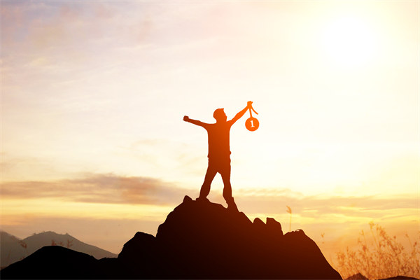 激勵(lì)機(jī)制：激發(fā)員工動(dòng)力，提升績效表現(xiàn)