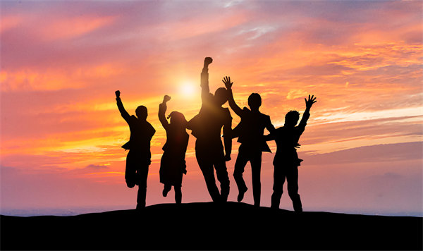 領(lǐng)導(dǎo)智慧：培養(yǎng)卓越領(lǐng)導(dǎo)者，引領(lǐng)企業(yè)不斷前行