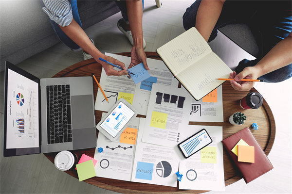 年度經營計劃：優(yōu)化資源配置，提高運營效率