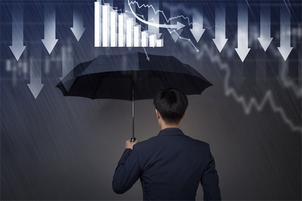 強化集團風(fēng)險防控，確保穩(wěn)健運營，守護企業(yè)安全