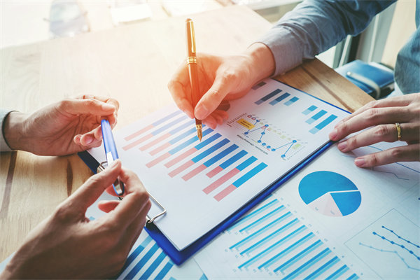 精準(zhǔn)實施戰(zhàn)略管理，構(gòu)筑企業(yè)持續(xù)競爭優(yōu)勢