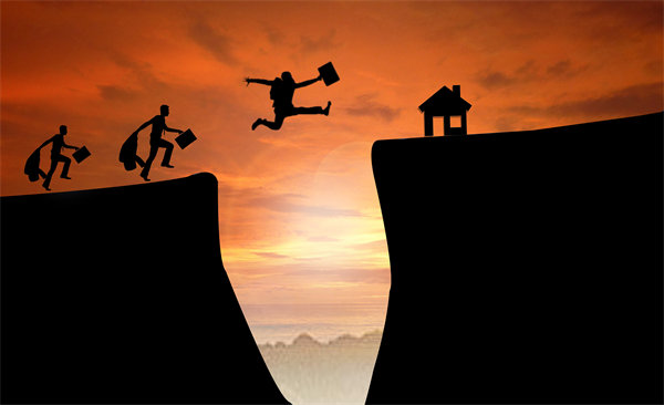 創(chuàng)新企業(yè)管理思維，激發(fā)員工潛能，推動(dòng)企業(yè)騰飛