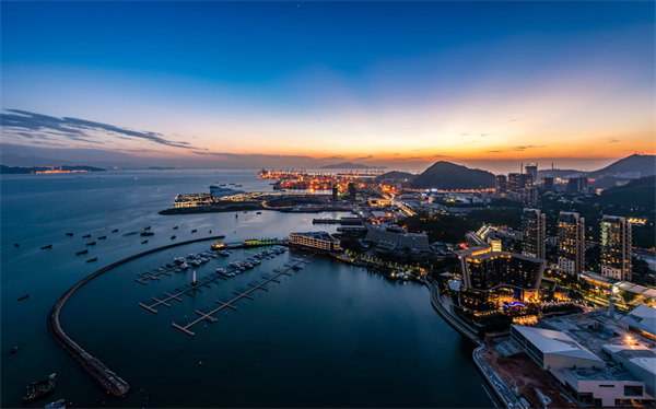 深圳管理咨詢精準(zhǔn)定位企業(yè)痛點(diǎn)，實(shí)現(xiàn)高效轉(zhuǎn)型！