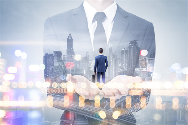 集團(tuán)管控如何平衡創(chuàng)新與穩(wěn)定，推動(dòng)可持續(xù)發(fā)展？