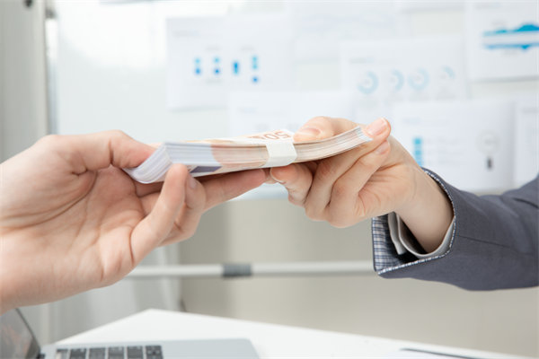 如何設計高效能薪酬體系以激發(fā)員工最大潛能？