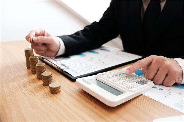 國際化企業(yè)如何跨地域制定公平合理的薪酬標(biāo)準(zhǔn)？