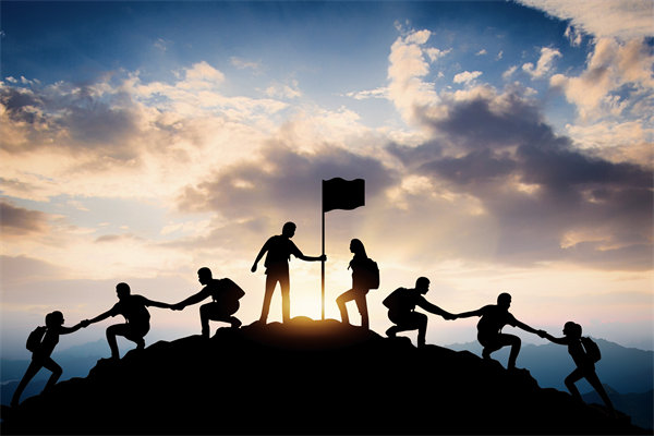 如何有效實(shí)施員工培訓(xùn)計(jì)劃，提升團(tuán)隊(duì)整體能力？