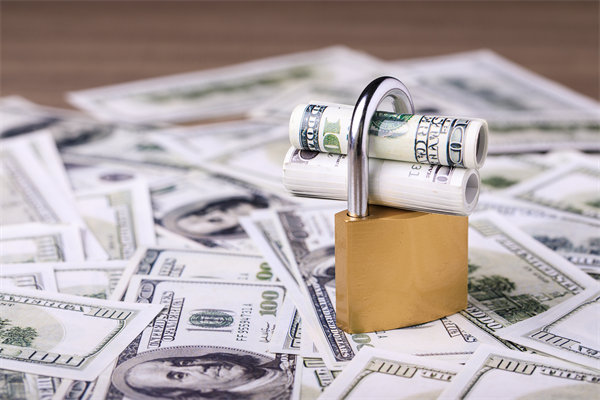 專家：A股調(diào)整可能要來，制造業(yè)需要注意什么？