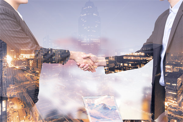 如何在確保業(yè)務發(fā)展的同時，有效控制預算支出？