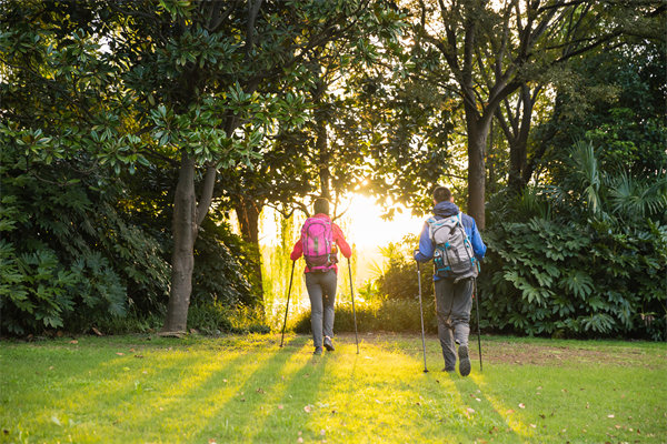 打開(kāi)戶(hù)外運(yùn)動(dòng)三萬(wàn)億元市場(chǎng)大門(mén)，企業(yè)商機(jī)在哪里？