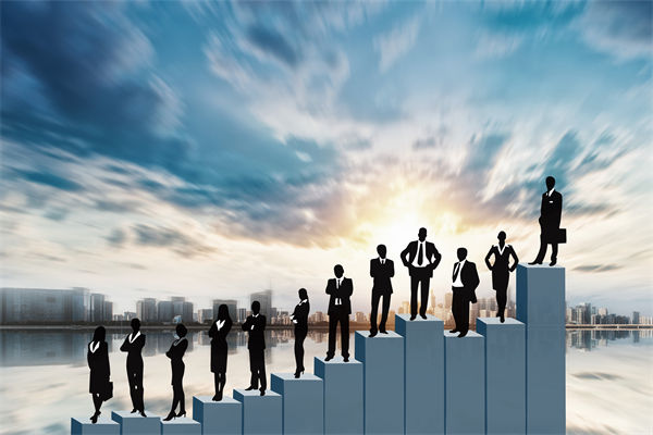 薪酬優(yōu)化時，如何評估員工貢獻與崗位價值？