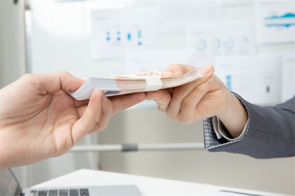 廣東一公司發(fā)錢鼓勵員工談戀愛，品牌營銷怎么看？