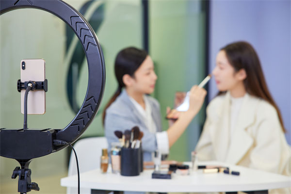 營銷咨詢公司的全球化服務(wù)如何助企業(yè)開拓國際市場？