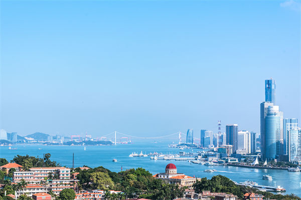 廈門營銷咨詢公司如何為企業(yè)定制精準(zhǔn)營銷策略？