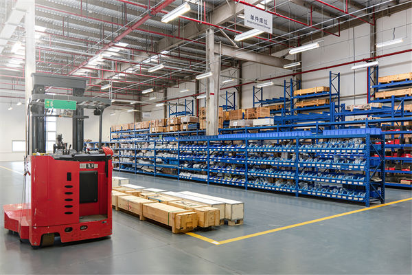 如何通過供應(yīng)鏈咨詢優(yōu)化企業(yè)的庫存管理策略？