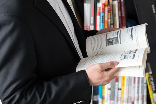 在快速變化的市場(chǎng)中，集團(tuán)管控如何保持靈活性？