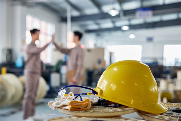 精益生產(chǎn)模式下，企業(yè)如何持續(xù)改進，保持競爭力？