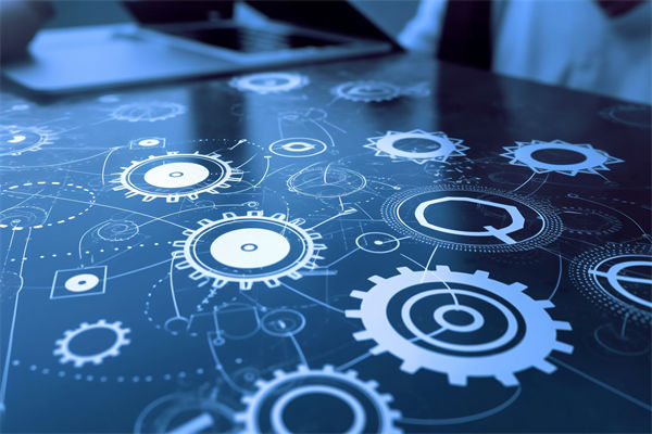 數(shù)字化轉(zhuǎn)型背景下，企業(yè)戰(zhàn)略應(yīng)如何創(chuàng)新與升級(jí)？