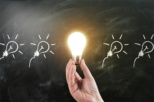 面對(duì)未來不確定性，集團(tuán)如何調(diào)整管控策略以應(yīng)對(duì)挑戰(zhàn)？