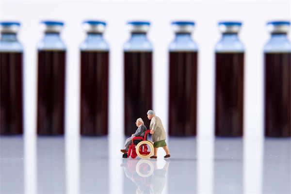 為啥有些老人沉迷購買保健品？對品牌營銷有何啟示？