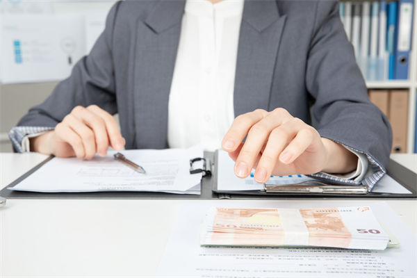 只談情懷不談錢？科學薪酬管理才是留住人才的王道！