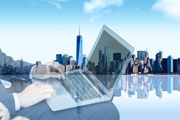 如何通過(guò)戰(zhàn)略管理提升企業(yè)的核心競(jìng)爭(zhēng)力和市場(chǎng)份額？