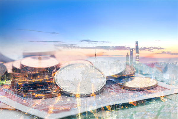 行業(yè)變革洶涌，戰(zhàn)略咨詢?cè)鯓訋推髽I(yè)提前布局贏得未來？