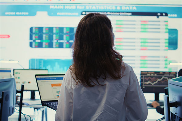 計劃與市場脫節(jié)，業(yè)績慘淡，怎樣制定契合市場的計劃？