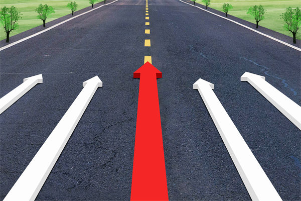 管理咨詢?nèi)绾瓮黄瞥Ｒ?guī)，為企業(yè)量身打造核心競(jìng)爭(zhēng)優(yōu)勢(shì)？