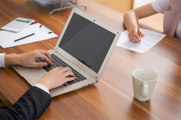 招聘總踩坑？人力資源管理如何精準(zhǔn)篩選適配人才？