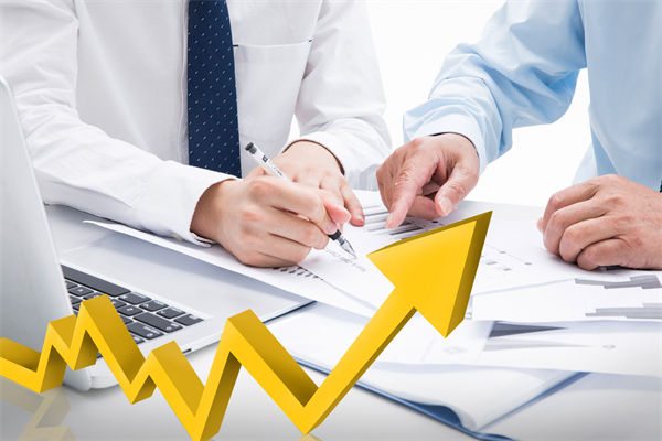 員工培訓(xùn)無效、成長慢，人力資源管理怎樣定制高效方案？