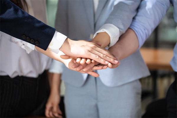 新老員工文化沖突不斷，企業(yè)文化怎樣實現(xiàn)融合傳承？