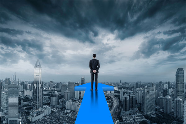 面對不確定性環(huán)境，企業(yè)如何制定靈活的戰(zhàn)略應(yīng)對方案？