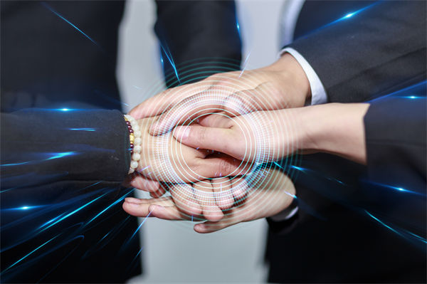 制造業(yè)集團(tuán)戰(zhàn)略協(xié)同斷裂，母子公司鏈路該怎么打通？