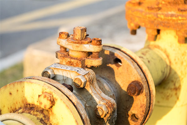 設(shè)備老化嚴(yán)重影響產(chǎn)能，制造業(yè)怎樣合理規(guī)劃設(shè)備更新？