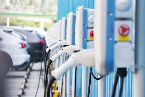 每5輛電動(dòng)汽車就有2個(gè)充電樁，精益生產(chǎn)管理怎么看？